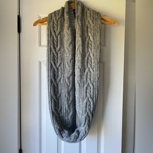 Loft Grey Women’s Cable Knit Infinity Scarf